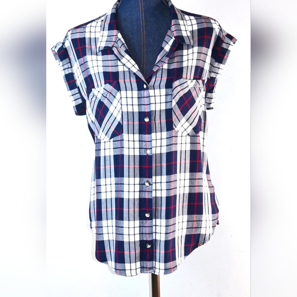 JACHS GIRLFRIEND NEW YORK size M item#1577525, Button-down, Collared, Blouse,